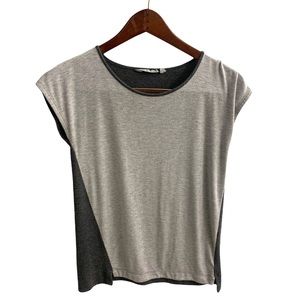 Athleta Color Block Gray and Black Tee | Women’s Size XS